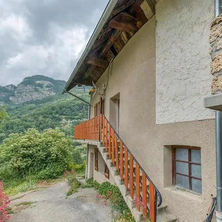 Passoud 204 Chalet Oz